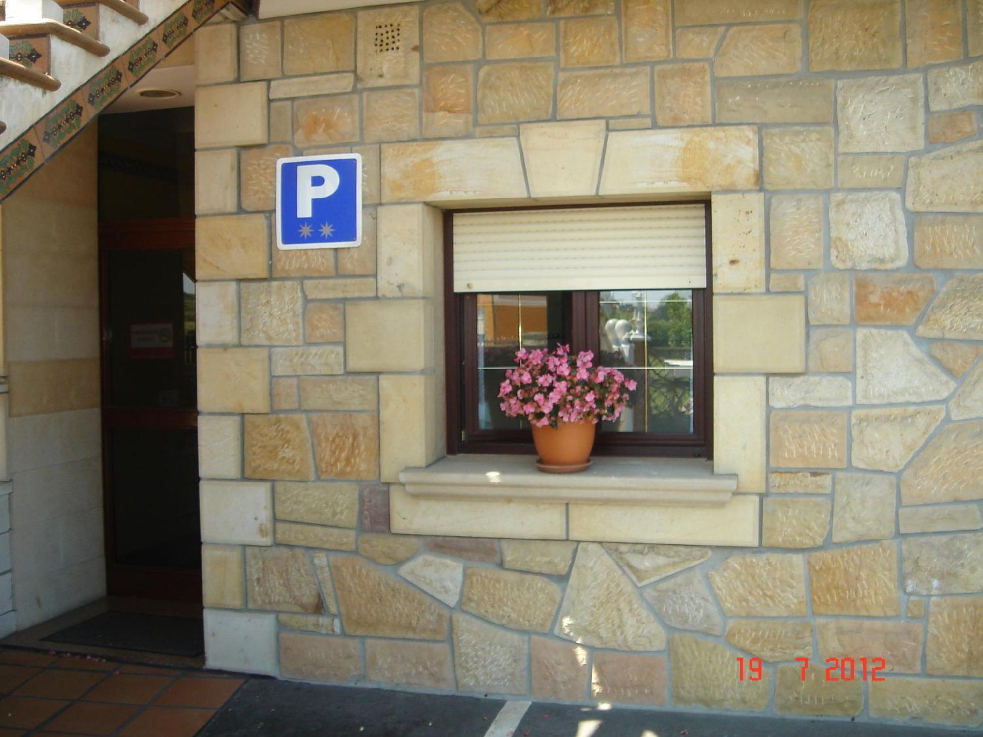 Hotel Residencial Santamaría Sancibrián Exterior foto