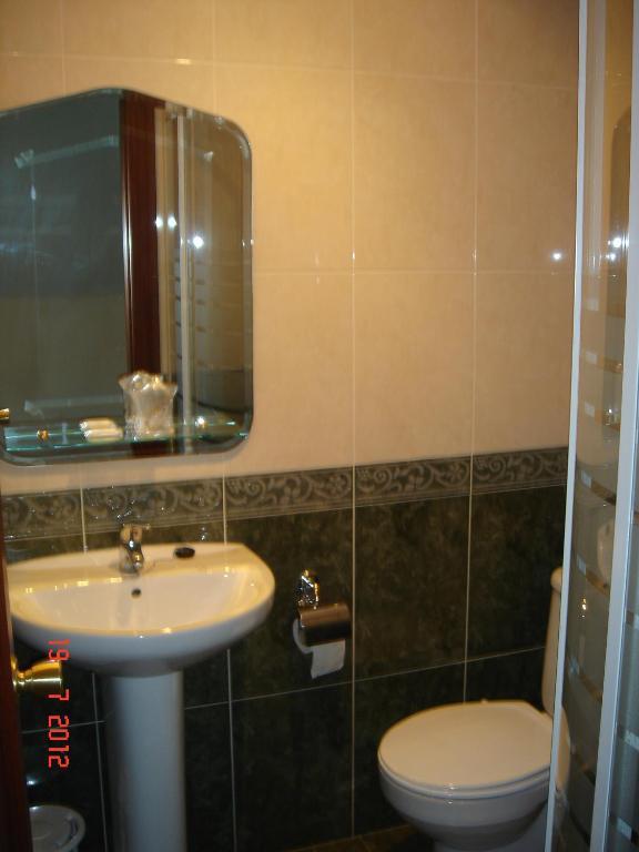 Hotel Residencial Santamaría Sancibrián Habitación foto